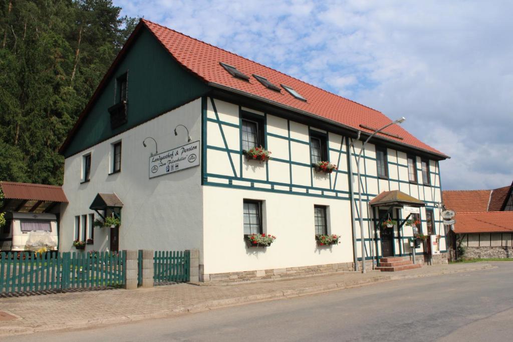 Pension Garni Zum Felsenkeller Nordhausen Bagian luar foto